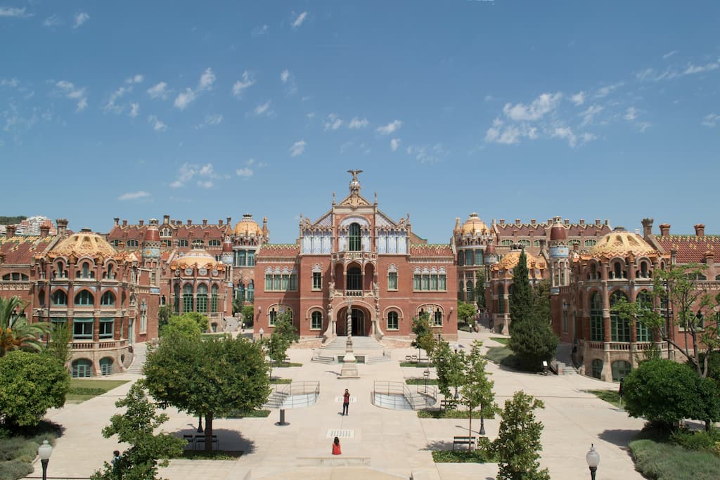 Pontos turísticos de Barcelona: 10 lugares pra visitar
