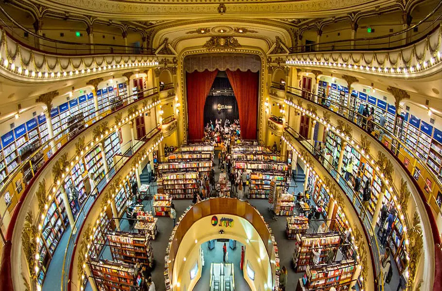 Foto da livraria Ateneo, em Buenos Aires.