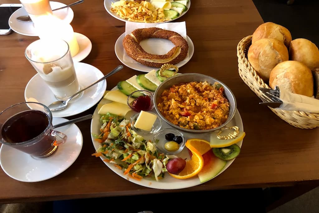  Onde Comer em Berlim? Monalisa Café