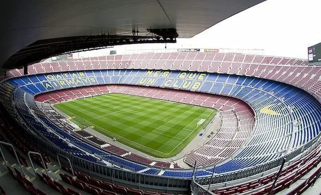 Foto do estádio Camp Nou.
