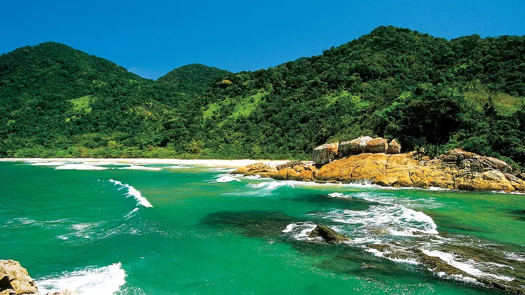 Praia do Caxadaço, Ilha Grande, RJ. As praias mais bonitas do Brasil.