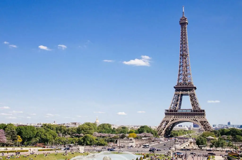 Hotéis com vista para Torre Eiffel- de lugar nenhum