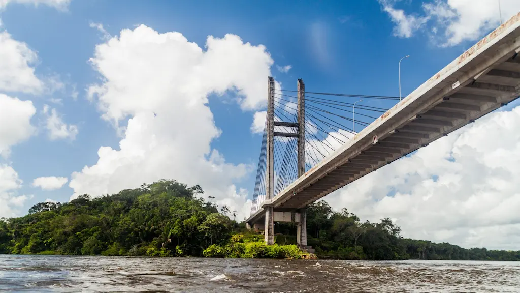 brasil ponte rio oyapoque