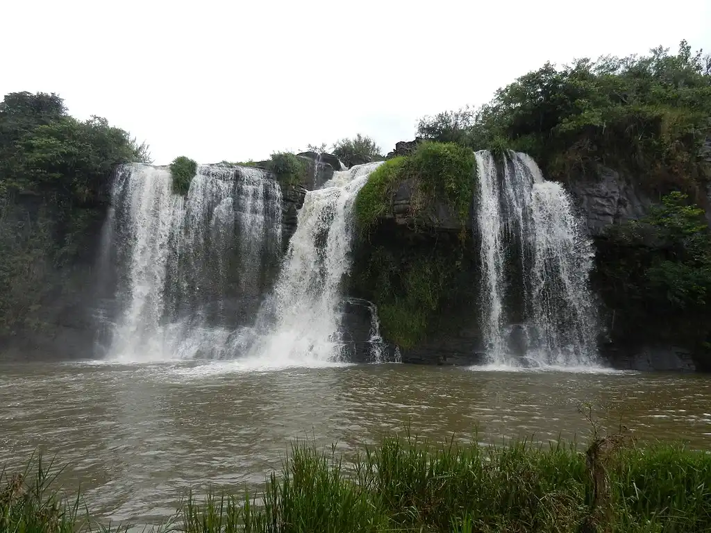 Cachoeira de Carrancas 